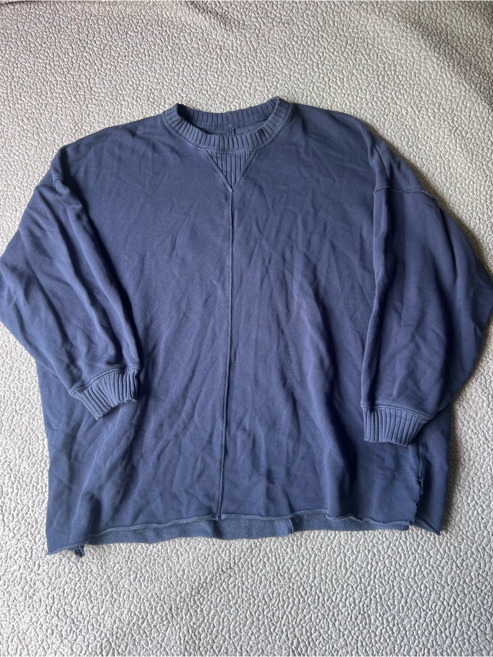 Aerie Distressed Raw Hem Crewneck Cozy Lounge Sweater Navy Blue Gray Sz Large